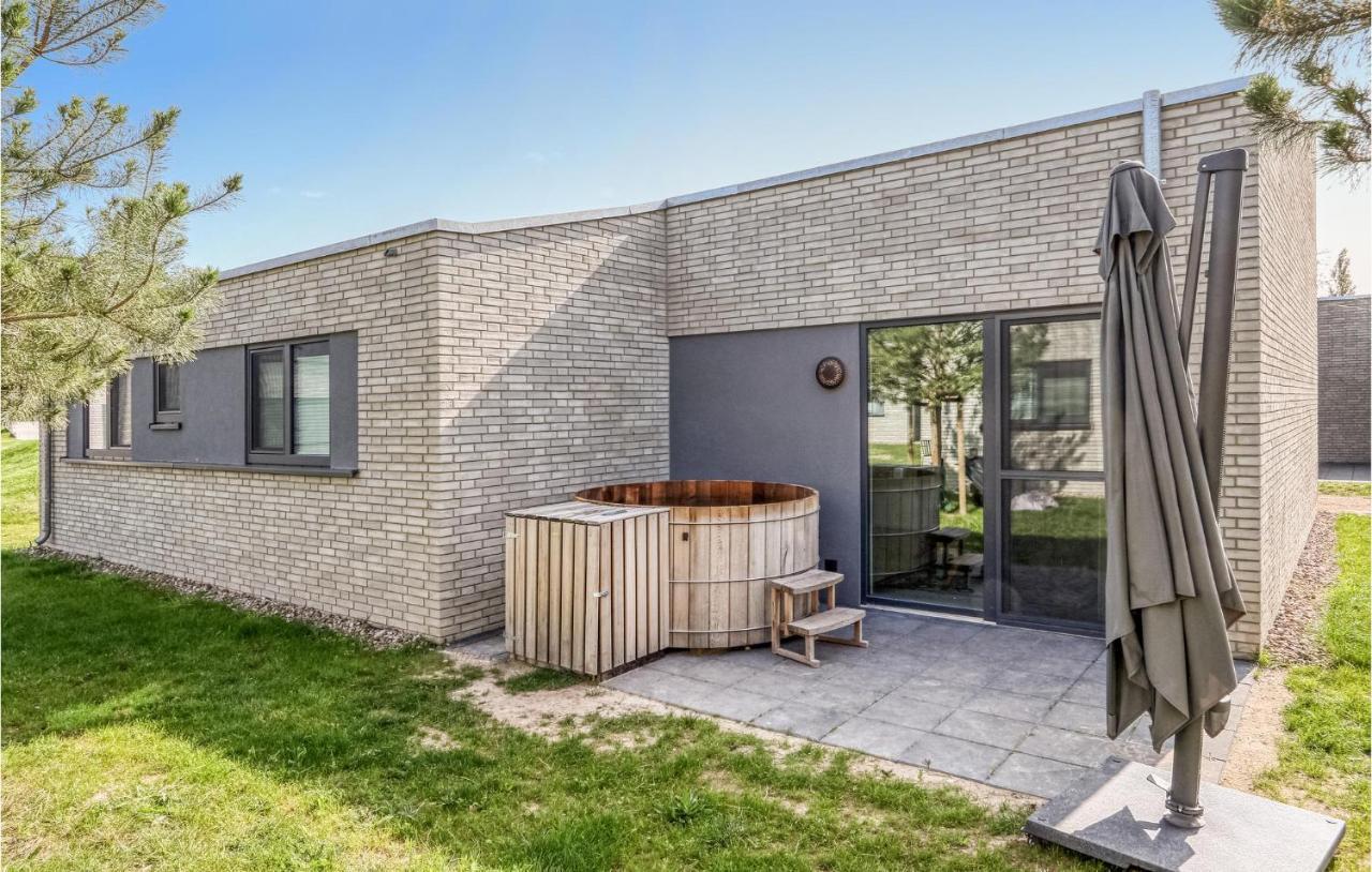 Amazing Home In Lembruch-Duemmer See With Sauna Екстериор снимка