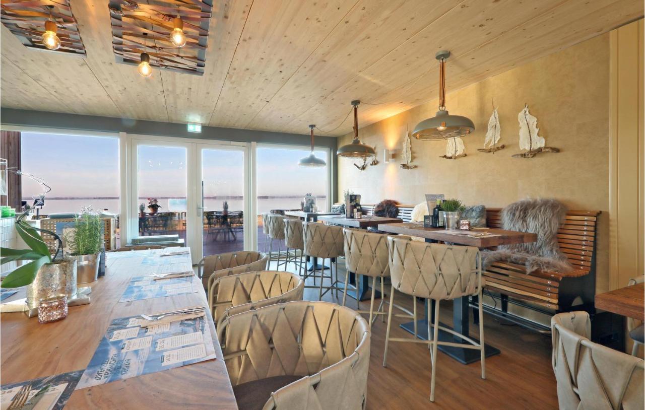 Amazing Home In Lembruch-Duemmer See With Sauna Екстериор снимка